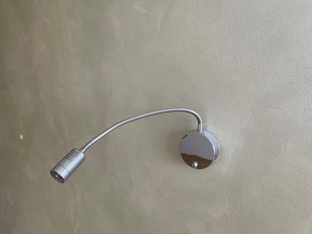 Dizajnove nastenne svietidlo, 