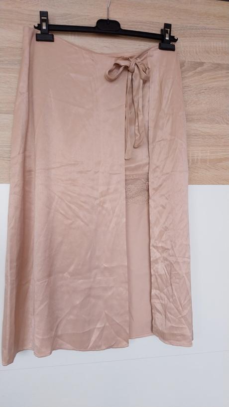 Pudrová zaväzovacia sukňa zn. zara, zara,l