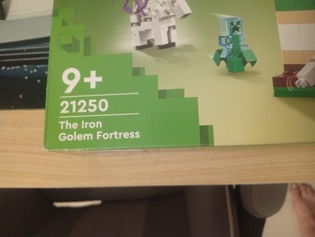 Lego minecraft the iron golem fortress, 