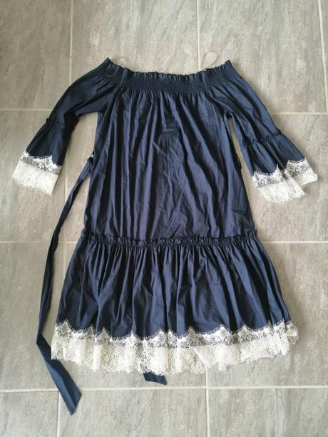 Romantické tmavomodré šaty lilarose s čipkou, v40, 40