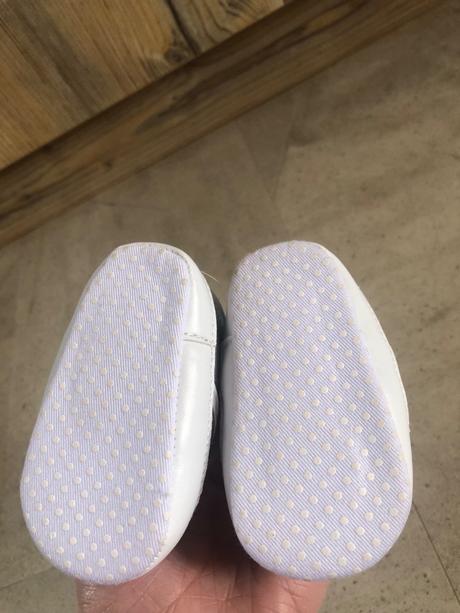 Capačky, vd 11cm, nove, primark,<17