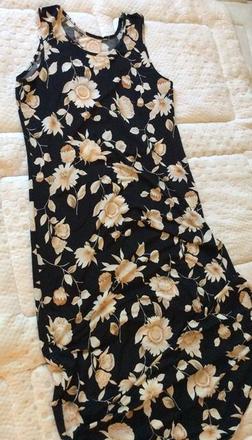 Dlhé letné elastické kvetové šaty v. m/l, m