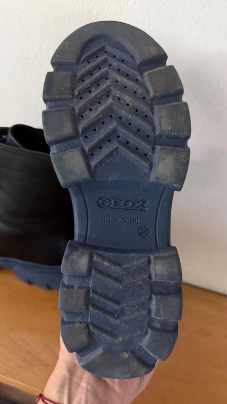 Vysoke topanky, geox,36
