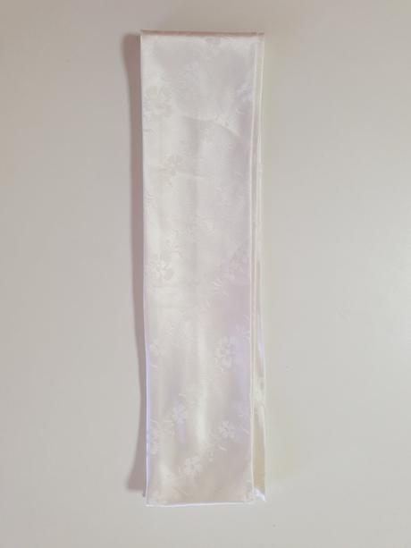 Saténová stuha biela,