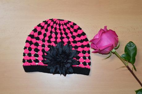 Háčkovaná čiapočka s kvetom, 50 - 158