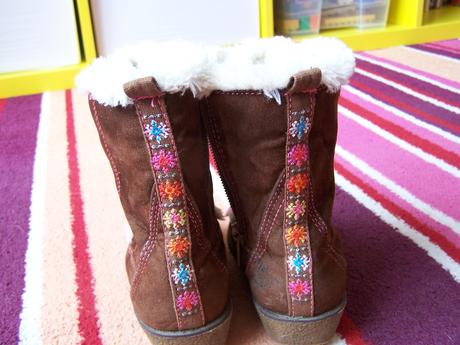 Teplé čižmičky, carter's,24