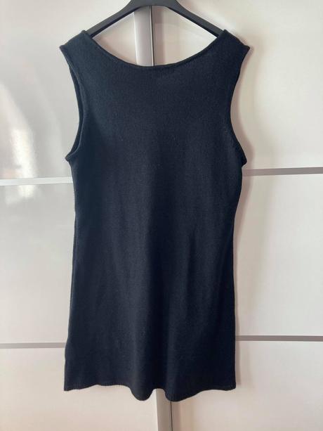 Tehotenské šaty, 42