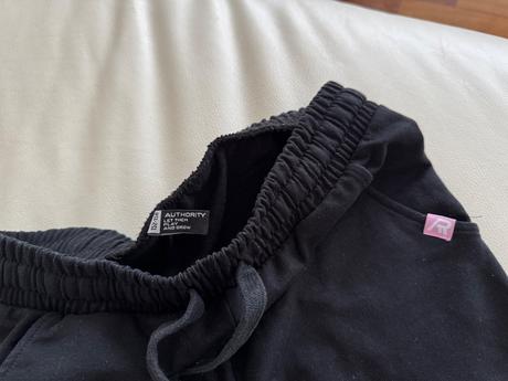 Tepláky authority, authority,152