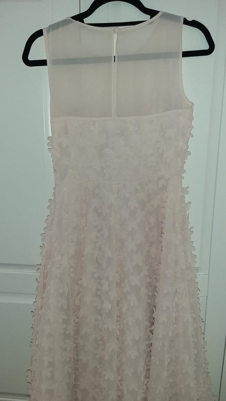 Kvietkované šaty, krásne, f&f,34