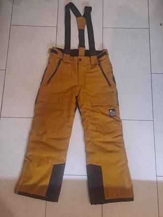Lyžiarske nohavice, c&a,140