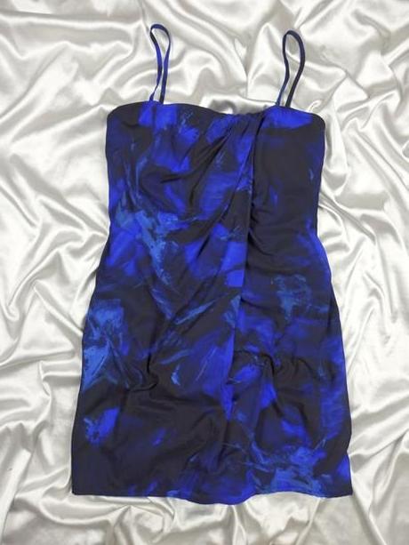 Luxusné krátke šaty, 42