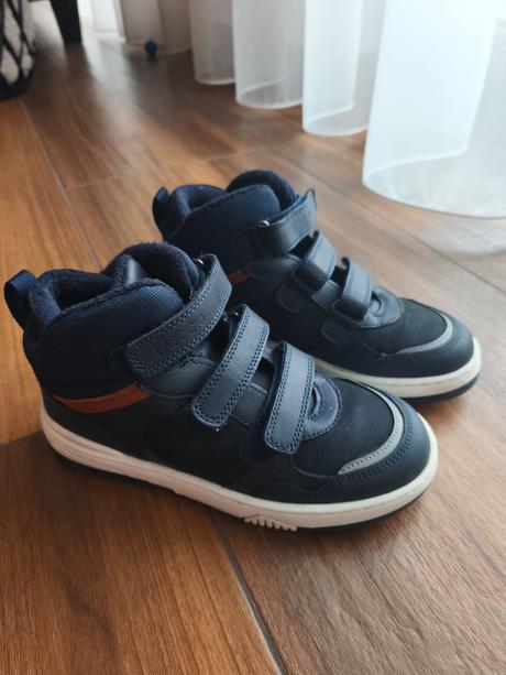 Prechodné topánky 33 top stav, lasocki,33