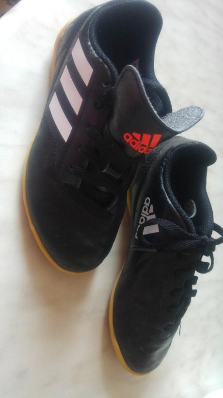 Halove tenisky-kopacky vo vybornom stave, adidas,28