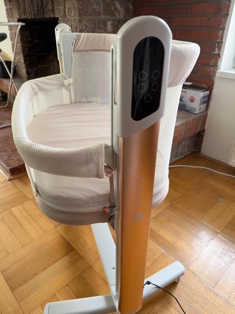 Predám hojdacie postieľku cavoe, šírka (cm): 55,dĺžka (cm): 110
