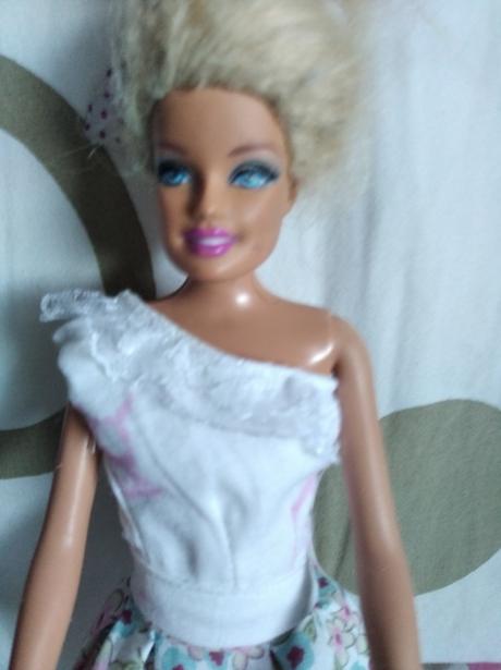 Sukne babiku barbie, 