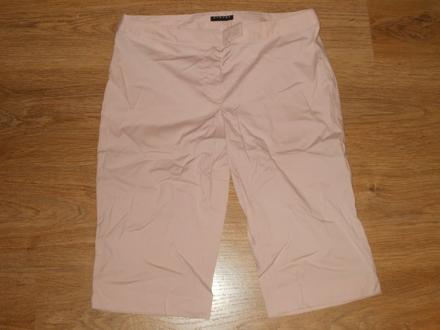 3/4 letné nohavice, sisley,42