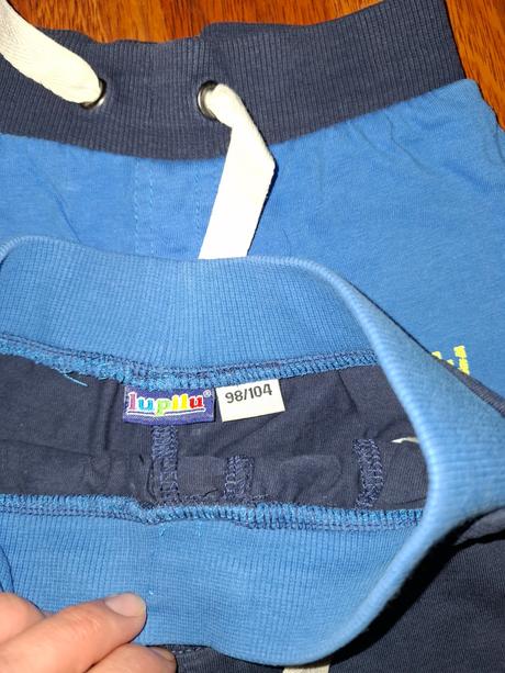 Šortky 2ks, lupilu,104