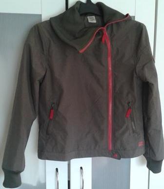 Šeda bunda- zateplena decathlon creation  38, dkny,38