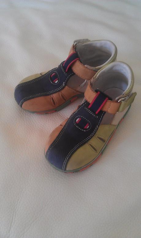 Plne sandalky, wanda,25