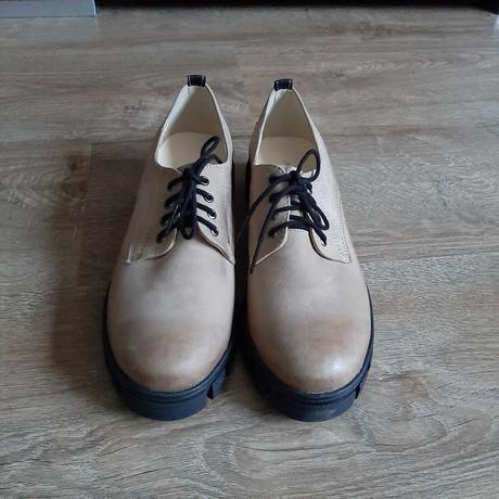 Predám dámske poltopánky, 38