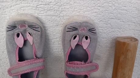 Papuče s postovnym, 30