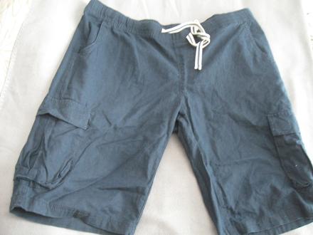 Kratke nohavice, 48