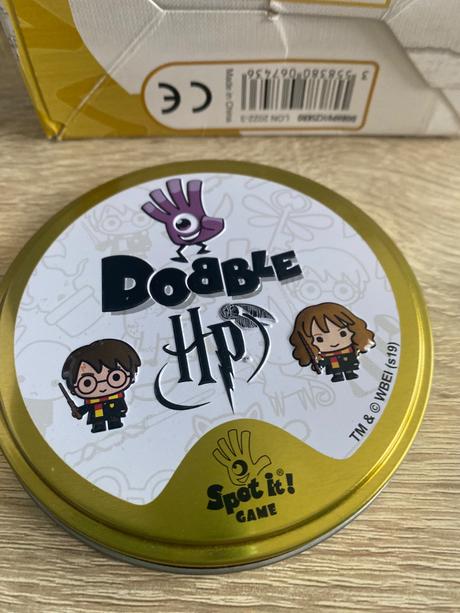 Spoločenská hra asmodee harry potter dobble,