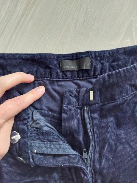 Elegantne kratasy, vero moda,34