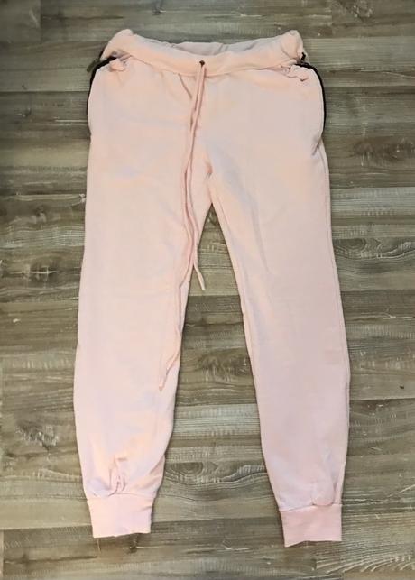 Krásne tepláky,nohavice, m