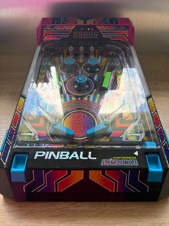 Elektronická hra pinball,