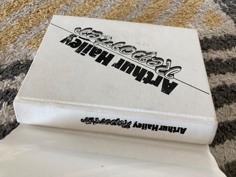 Reportér hailey arthur -prvé vydanie 1991,