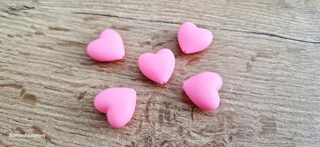 Silikónová korálka -srdce - rôzne farby, 