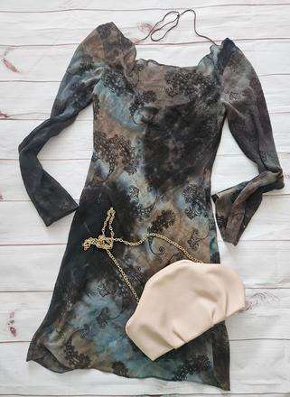 Lahulinká zaujímavá blúzka, m