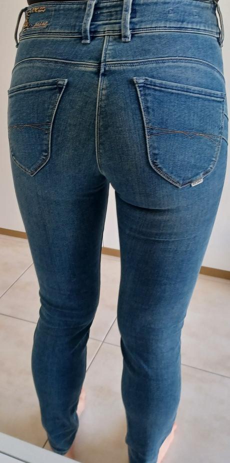 Salsa jeans, 38