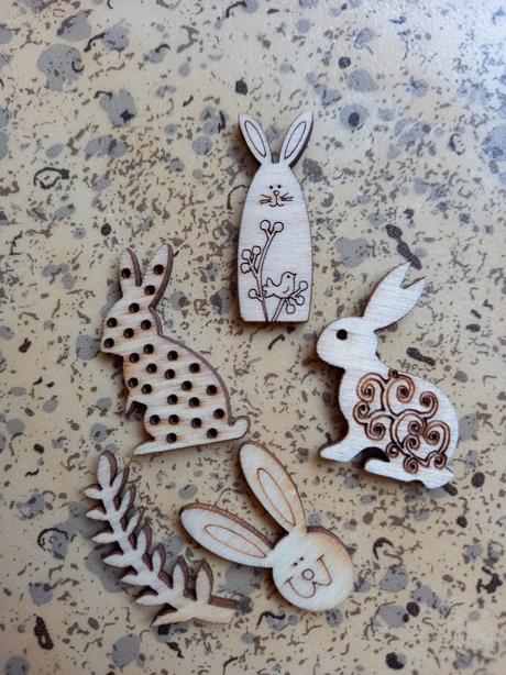 Drevené jarné výrezy, 