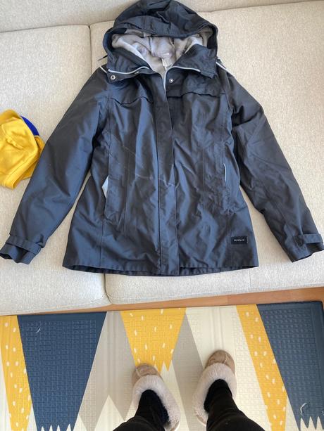 Vetruvzdorna nepremokava bunda s, decathlon,s