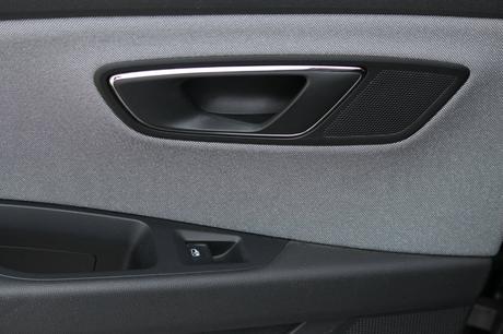 Seat leon st combi tdi automat - prenájom,