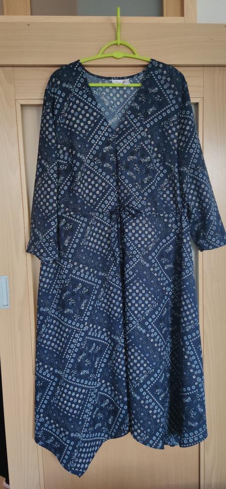 Dámske šaty, veľkosť 46, 46