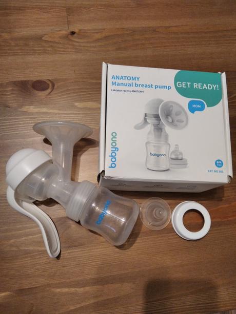 Manuálna odsávačka mlieka,