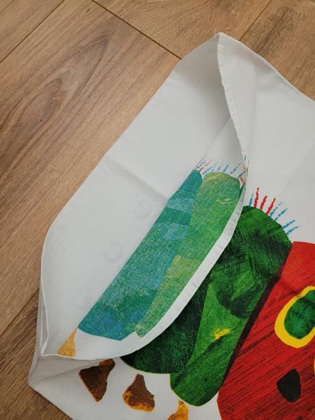 Obliečky nenásytná hùsenička, šírka (cm): 85,dĺžka (cm): 180