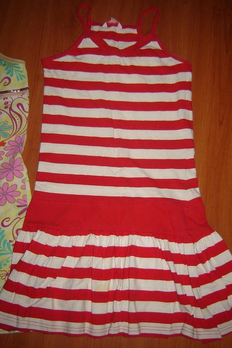 Šaty na doma veľ.140/146, 140