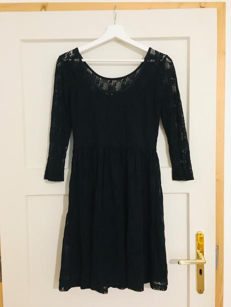 Cierne cipkove saty, clockhouse,s