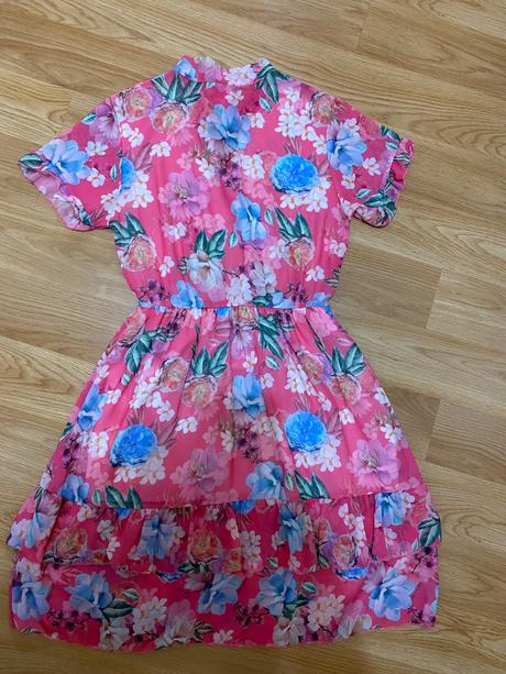 Dievčenské letné šaty, 146