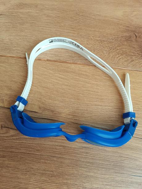 Plavecke okuliare s, 