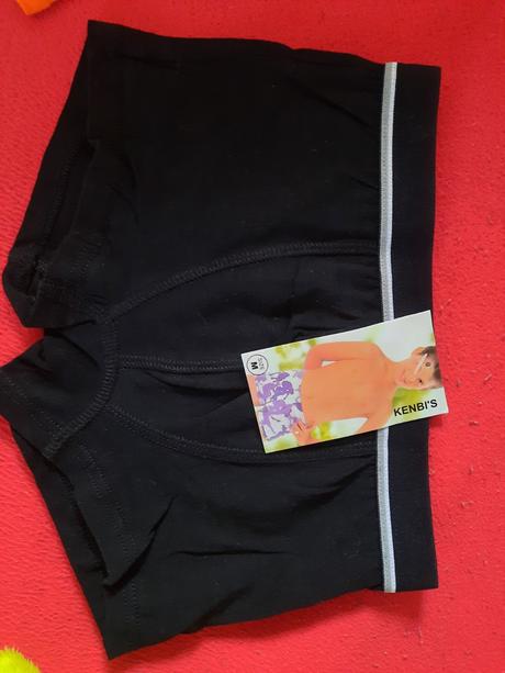 Predám chlapčenské boxerky, m