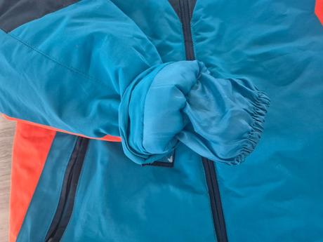 Vetrovka yfk 146/152, 146