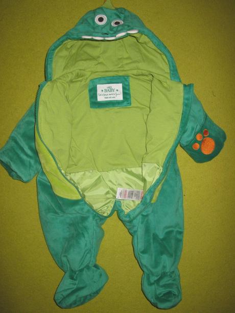 Velurovy overal drak - s postou, marks & spencer,62