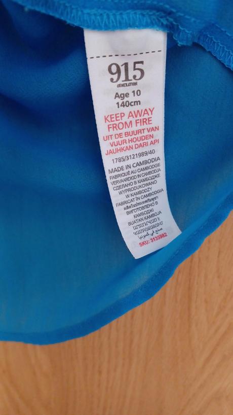 Dievcenska bluzka, new look,140