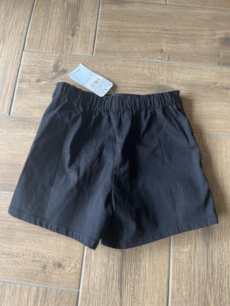 Sukňa - šortky 140-146, 140