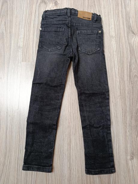 Chlapčenské čierne roztrhané rifle, sinsay,110